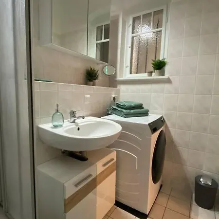 Apartment Appart-windberg In Coschuetz Dresden